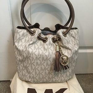 Michael Kors  Shoulder handbag